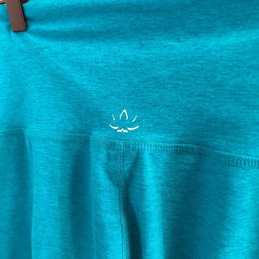 Beyond Yoga Spacedye Commuter Midi Leggings Size Medium Peacock Blue Heather Gym - Picture 9 of 14
